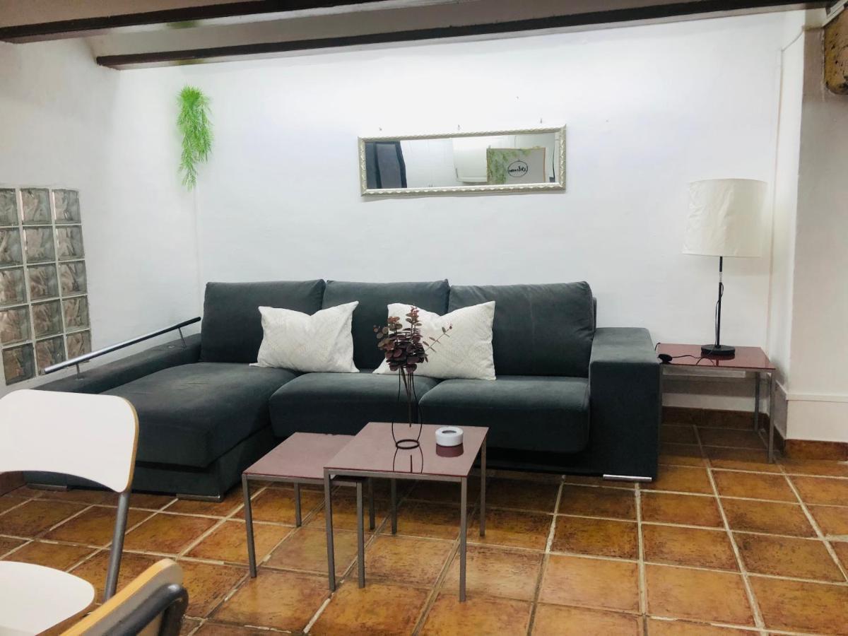 Rest Valencia Aparthotel Bilik gambar